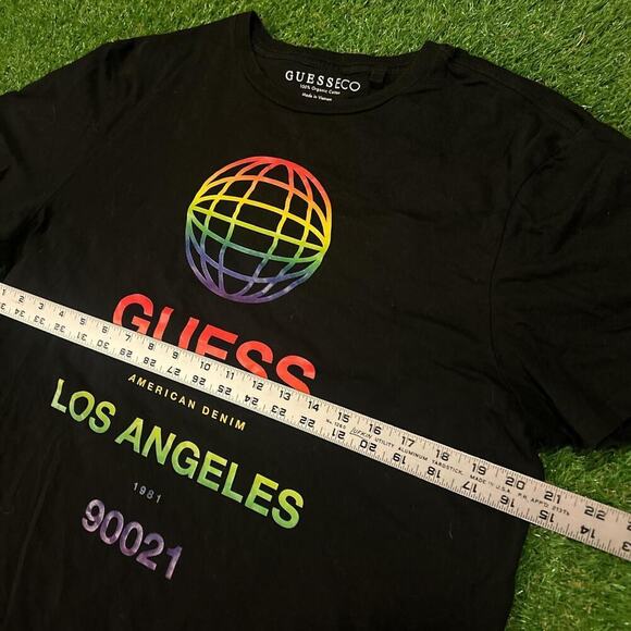 Guess Eco Los Angeles Graphic T-Shirt - Picture 3 of 6